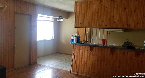 4th image of 7134 Woodgate Dr