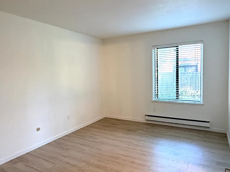38627 Cherry Ln #34 — Photo 9