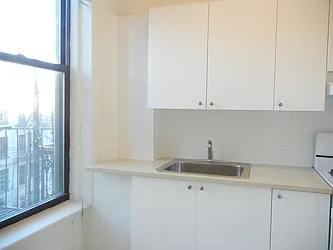 Rented by Brooklyn Heights Real Estate Inc