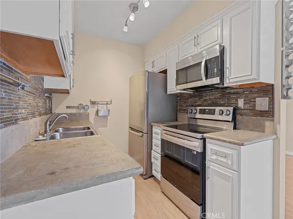 335 Cedar Ave Unit 412, Long Beach, CA 90802