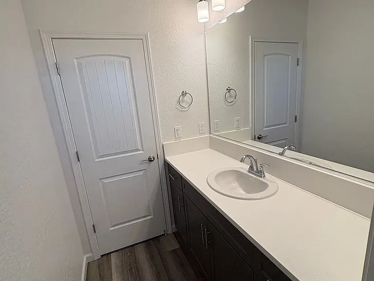 3036 N Parkside St — Photo 17