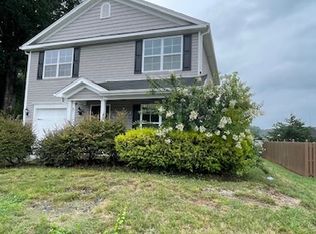 901 Pitman Rd, Greensboro, NC 27406