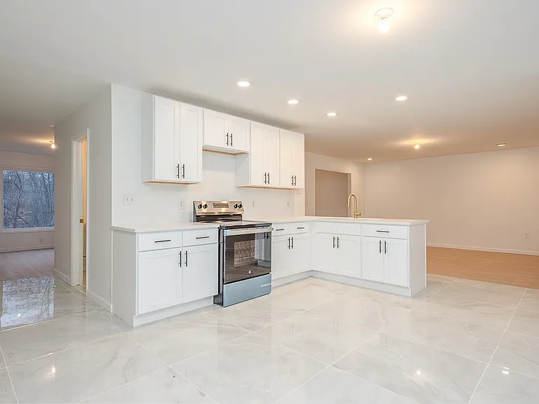 248 Bull Rd — Photo 8