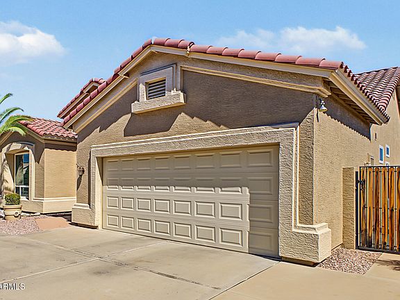 2nd image of 11661 W YUCCA Court