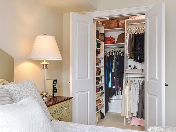 5th image of 301 E 64th St APT 17A