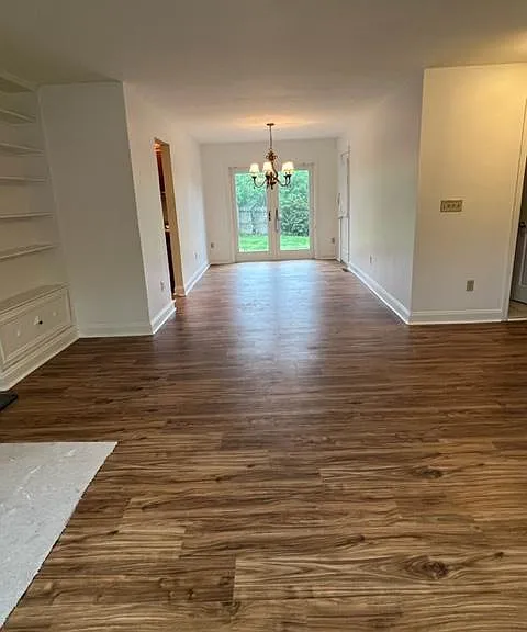 Little Silver Pkwy — Photo 3