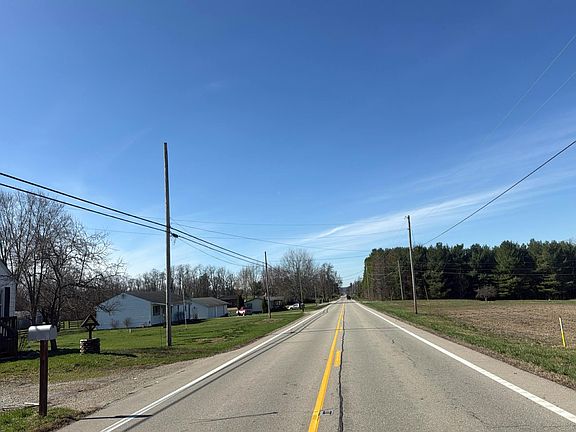 5th image of 5369 Cincinnati Zanesville Rd NE