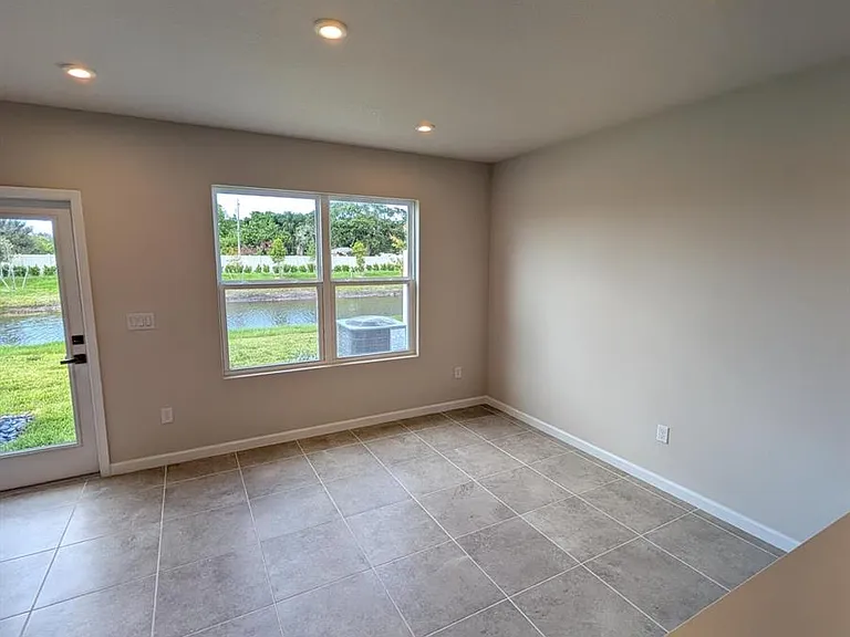 106 Savannah Lakes Blvd — Photo 7
