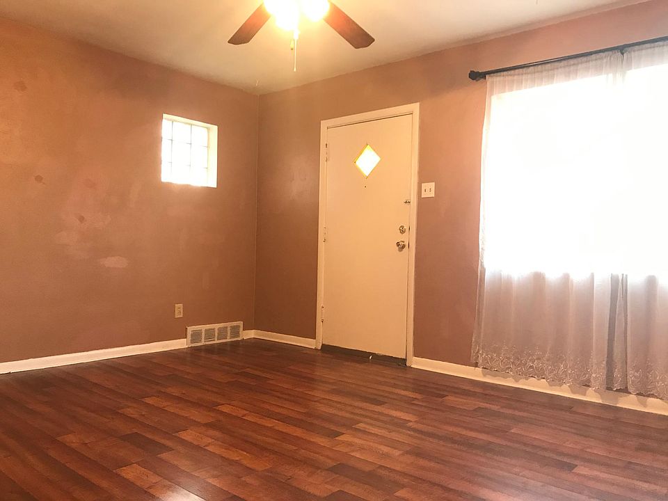 1st image of 4958 Odell St