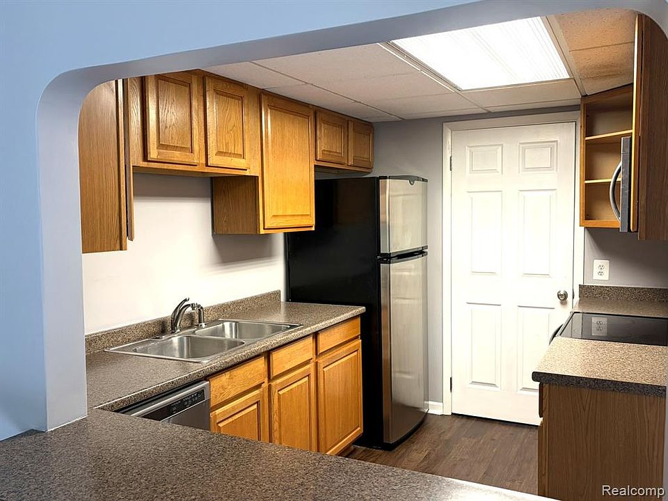 734 Kellogg St, photo 14