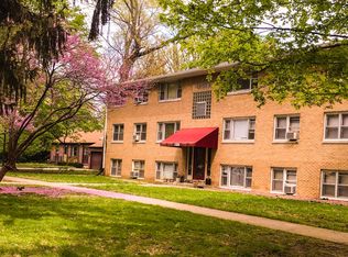 1308 Grandview Dr, Champaign, IL
