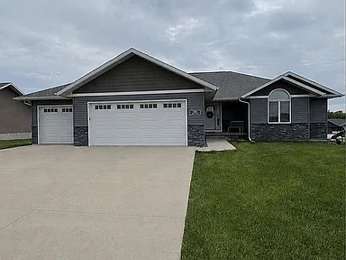 606 Christians Trl — exterior photo