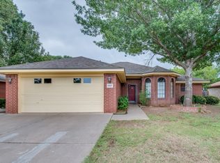 9807 Lynnhaven Ave, Lubbock, TX 79423