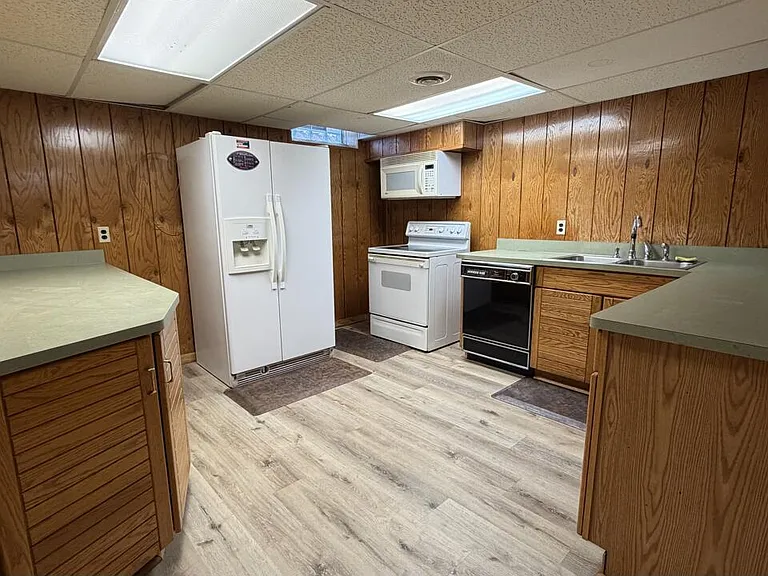 36868 Melbourne Dr — Photo 38