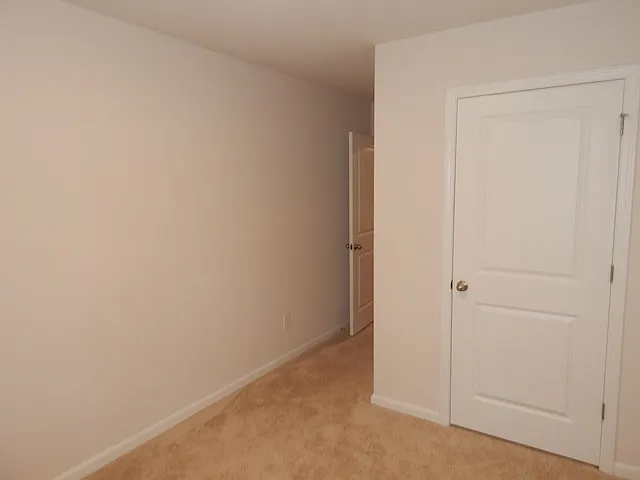 207 Oakmont Valley Trl — Photo 17