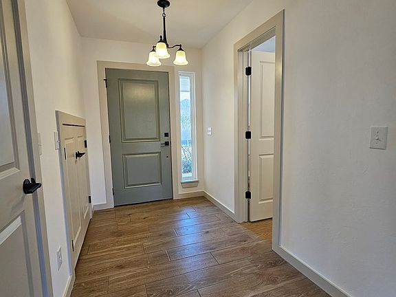 2nd image of 3213 Barley Ct