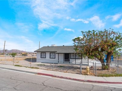 2716 Saber Dr, North Las Vegas, NV, 89032