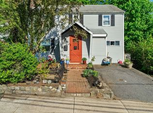 34 Wayburn Rd, Jamaica Plain, MA 02130