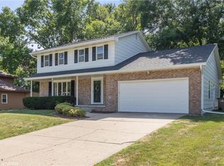 412 33rd St, West Des Moines, IA 50265