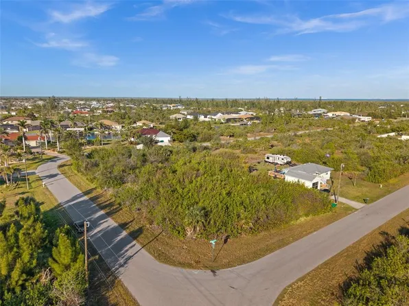 10177 Owl Head Cir #13, Pt Charlotte, FL 33981