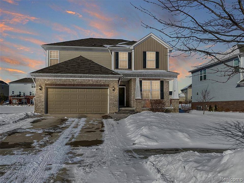 1st image of 57866 Village Dr
