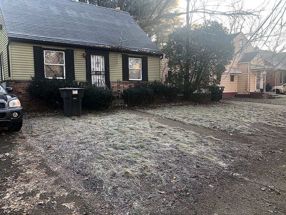 2nd image of 16540 Bramell St