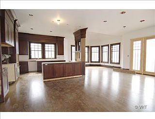 3rd image of 20900 Heather Ct