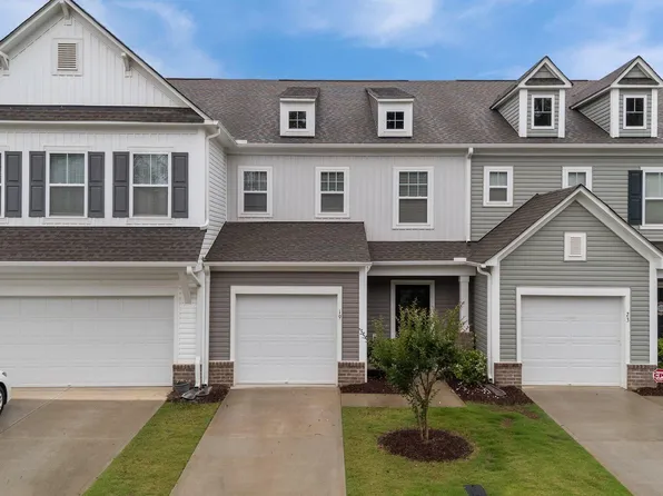 19 Willow Green Dr, Clayton, NC 27527