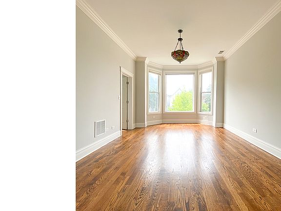 5th image of 3554 W Wrightwood Ave #2