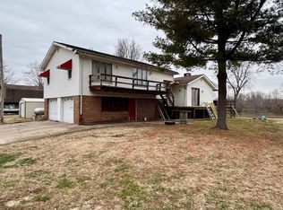 503 W Catt St, Hazleton, IN 47640