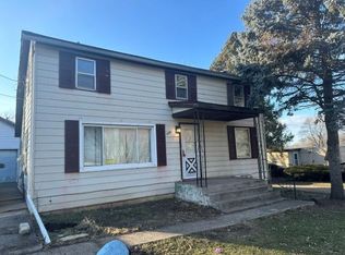 1210 Alliance Ave, Rockford, IL 61101