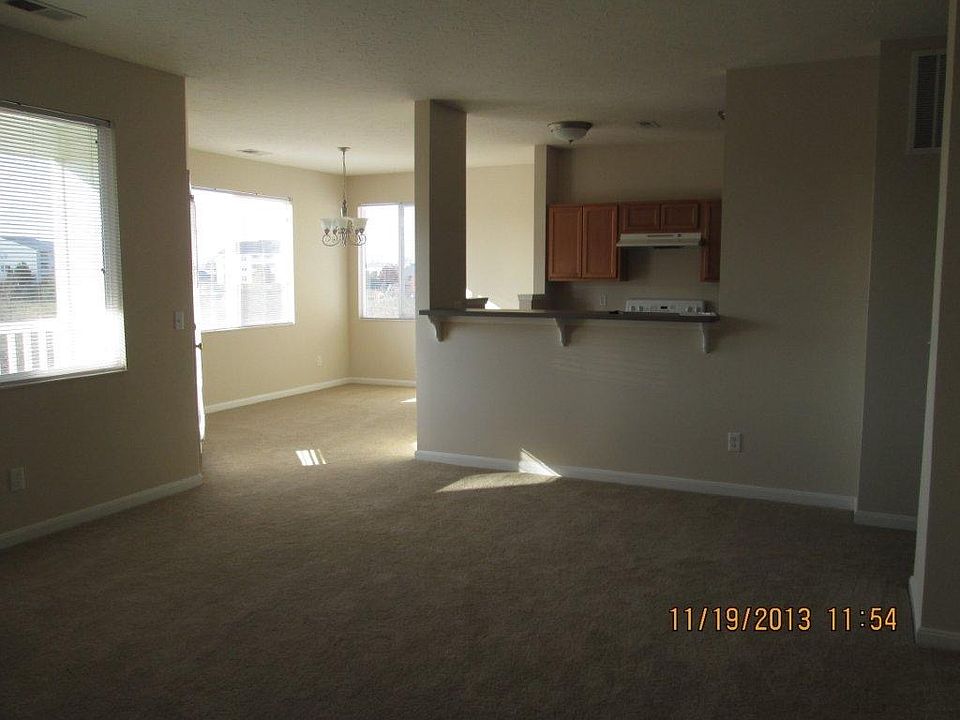 1st image of 241 Trifecta Ct APT 18