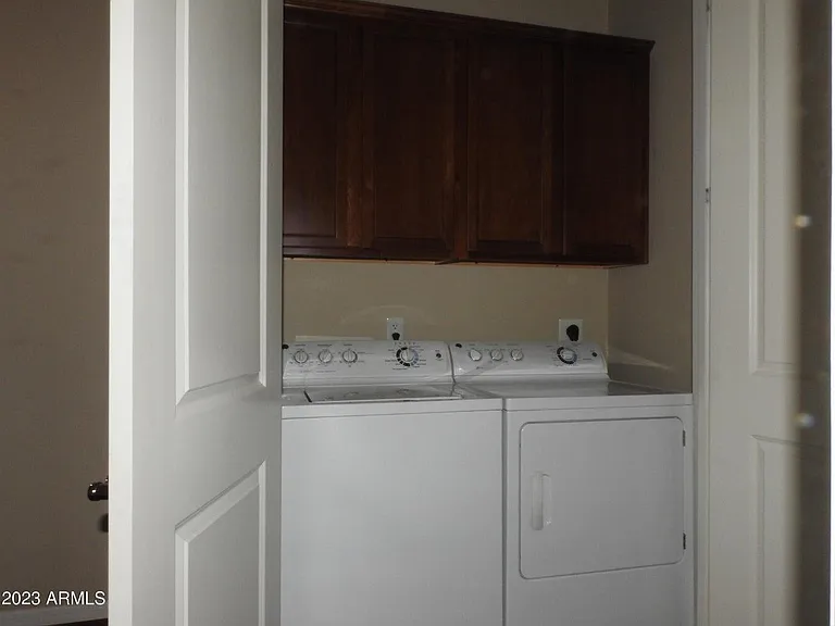 121 N California St #22 — Photo 20