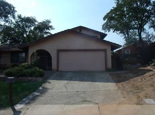 2560 Avola St, Redding, CA 96002