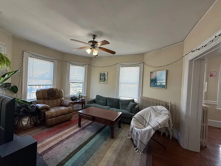 75 Leicester St #75 — Photo 6