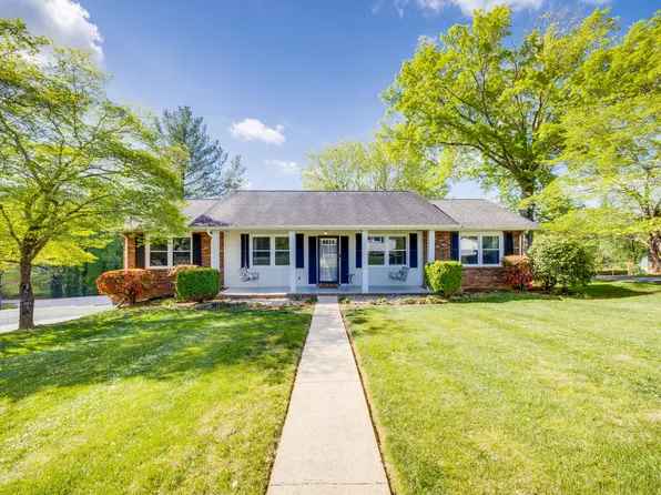 146 Ezee St, Elizabethton, TN 37643