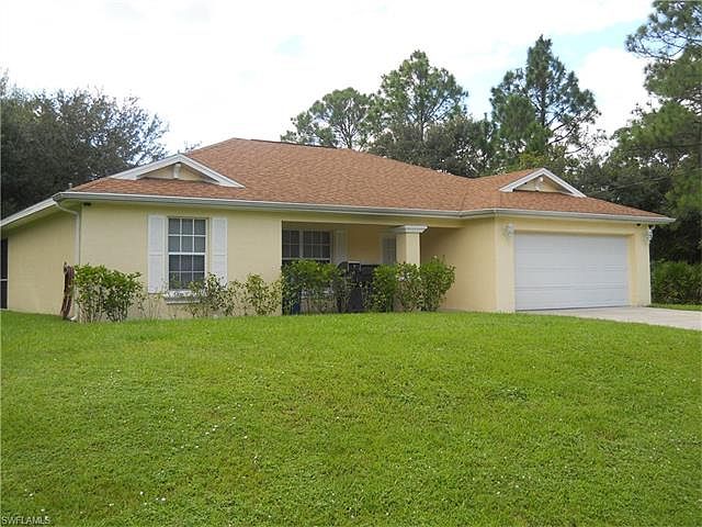 1st image of 228 Wanatah Ave S