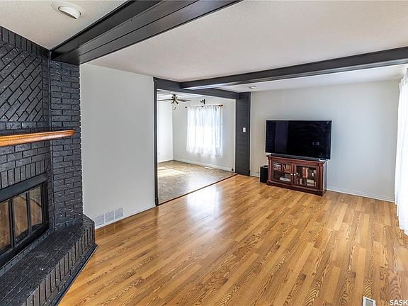 5th image of 928 Hochelaga STREET W