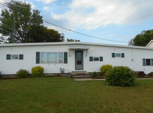 7663 Boom Bay Heights Rd, Larsen, WI 54947