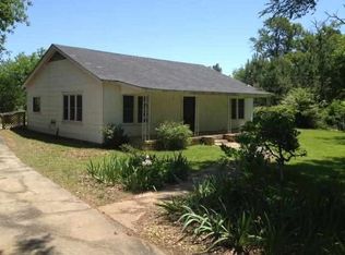 3692 County Road 424 W, Henderson, TX 75652
