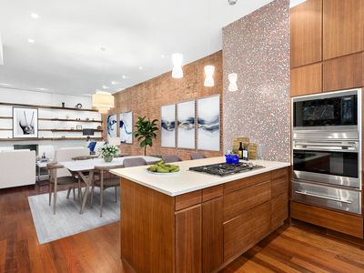 13 Jay St APT 2, New York, NY, 10013