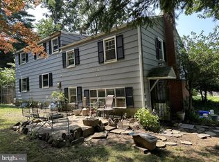 1617 W Church Rd, Wyncote, PA 19095