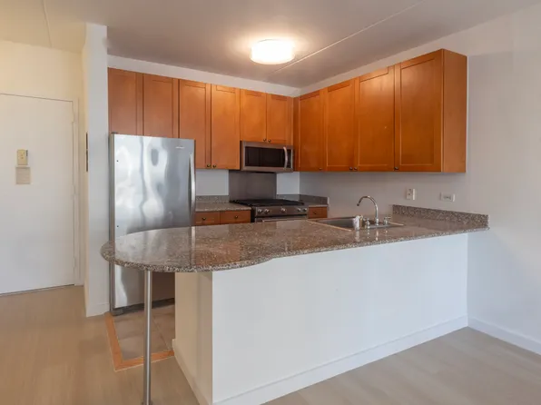 95 Worth Street image 3 of 15