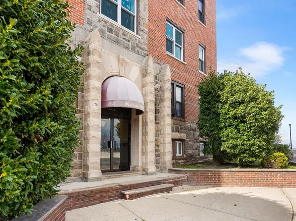 7435 Blvd East image 3 of 31