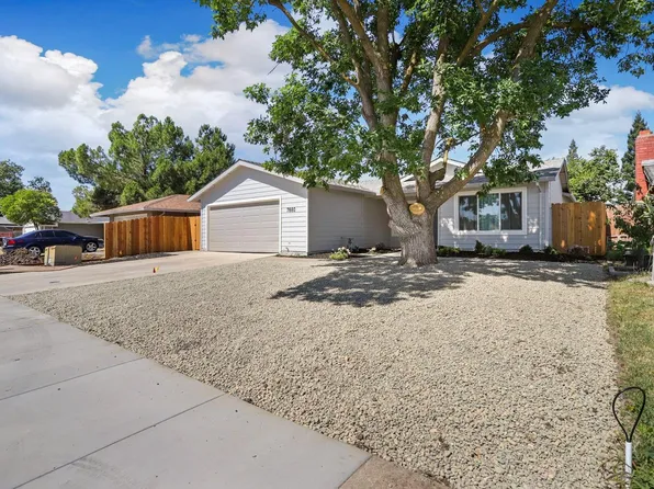7880 White Tail Way, Sacramento, CA 95823