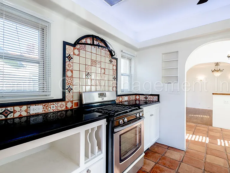 227 Oleander Ave — Photo 20