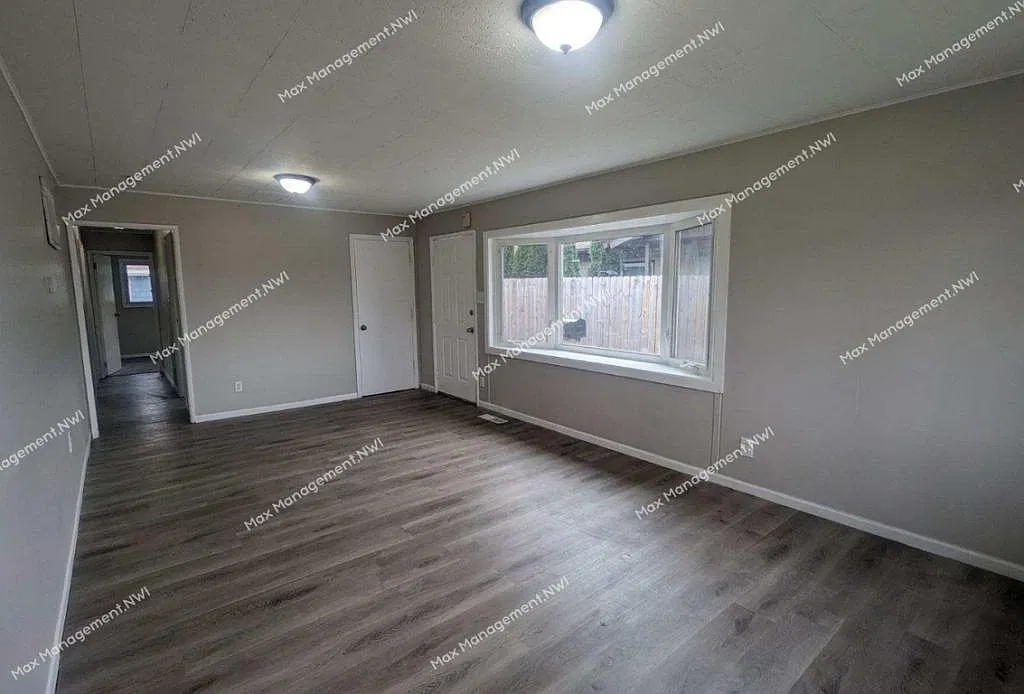 6315 Ohio Ave — Photo 2