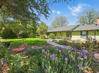 1806 Duck Creek Rd, Sanger, TX 76266