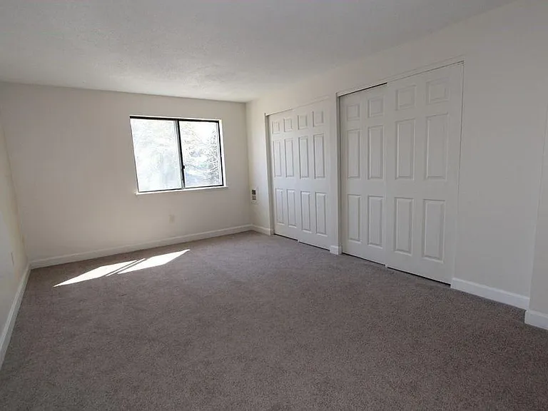 19 Village Rock Ln #7 — Photo 5