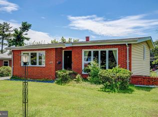2811 Laurelwood Ct, Baltimore, MD 21209